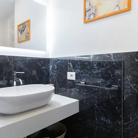 Italianway Comfort - Taramelli 60 Apartment