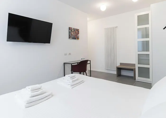 Italianway Comfort - Taramelli 60 Mediolan