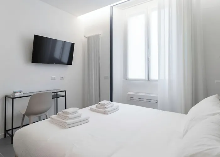 Italianway Comfort - Taramelli 60 * Mediolan